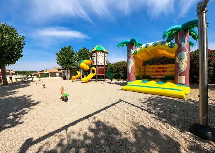 Domaine De A 600m De La Climatisee 3 7 Couchages Terrasse Wifi Animations Et Piscines En Supplement Lrpdsd7 Portiragnes